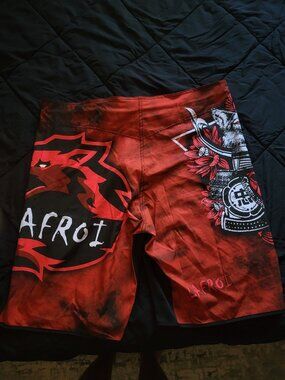 Lafroi MMA/Cross training shorts XL (red/black samurai)